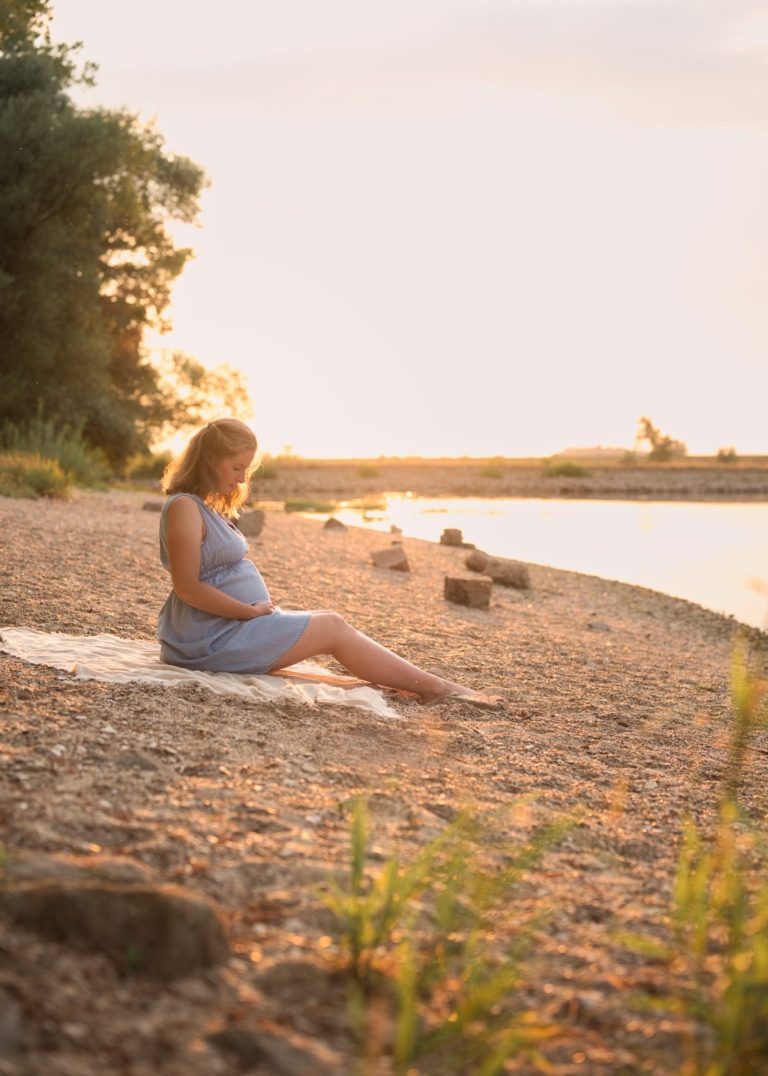 Deggendorf Babybauch baby schwanger Schwangerschaft newborn