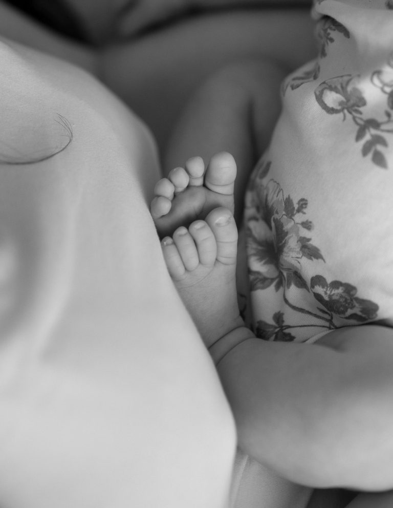 newborn neugeborenenfotografie baby babyboy babygirl mini