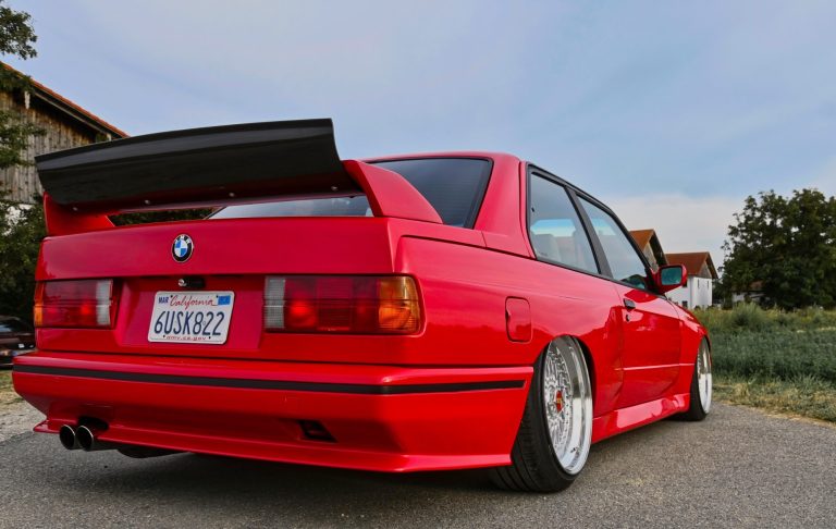 Auto Car Felgen Tuning BMW Carmeeting Autotreffen BBS Spoiler Luftfahrwerk 